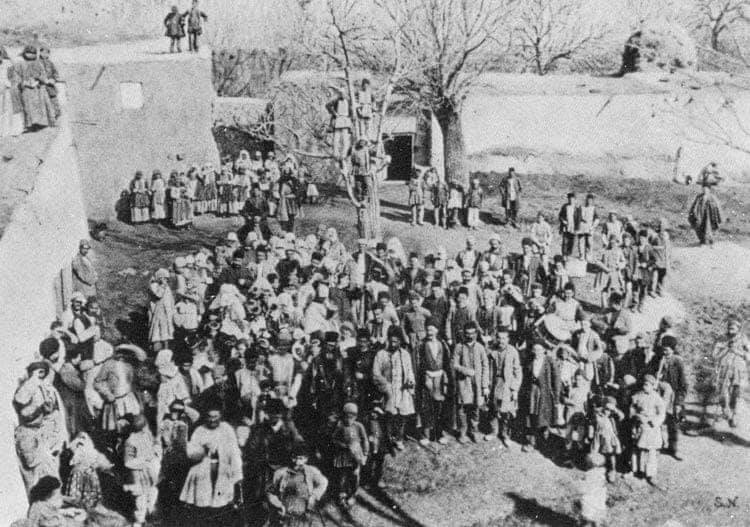 Հարսանիք Սեբաստիայում (Սվաս)  Լուսանկարը՝ Հասմիկ Հարությունյանի հրապարակումից՝ շնորհակալությամբ